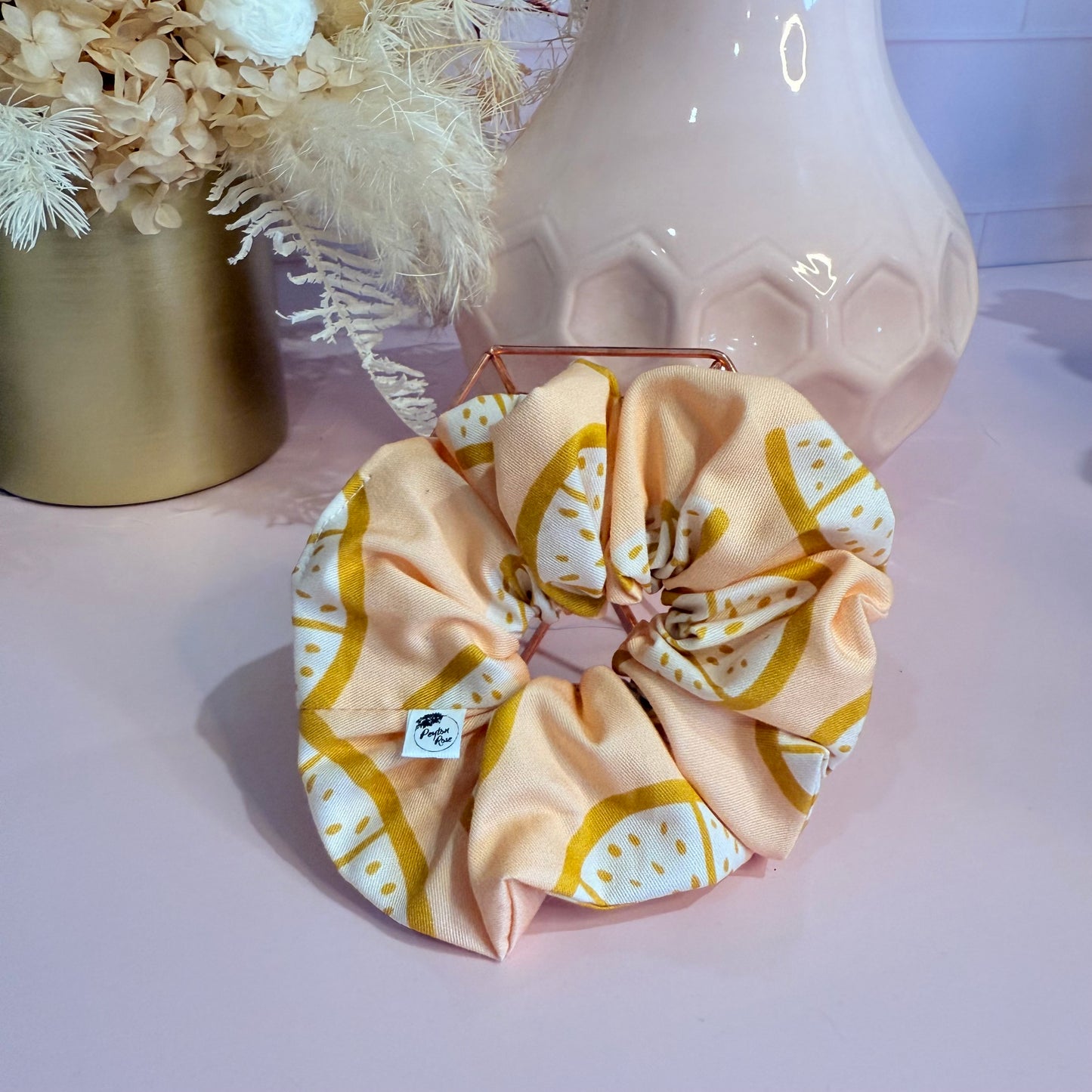 Scrunchie - Peachy lemons