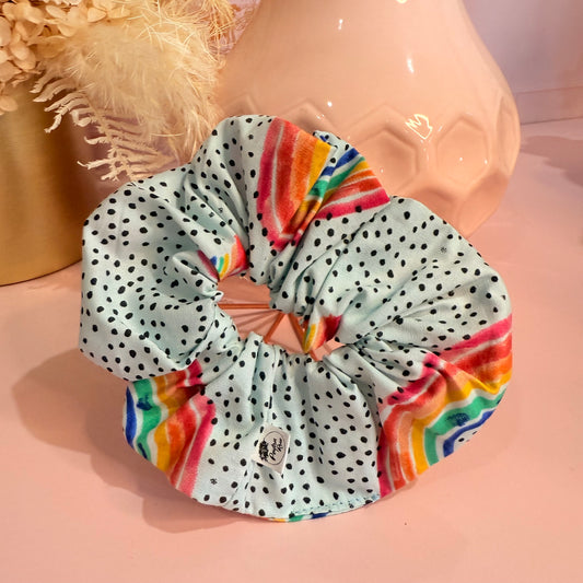 Scrunchie - Rainbow spots