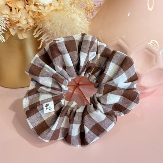 Scrunchie - Gingham Chocolate