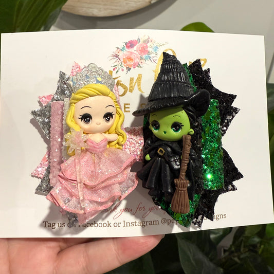 Deluxe Princess Bow - Pink & Green Witch themed