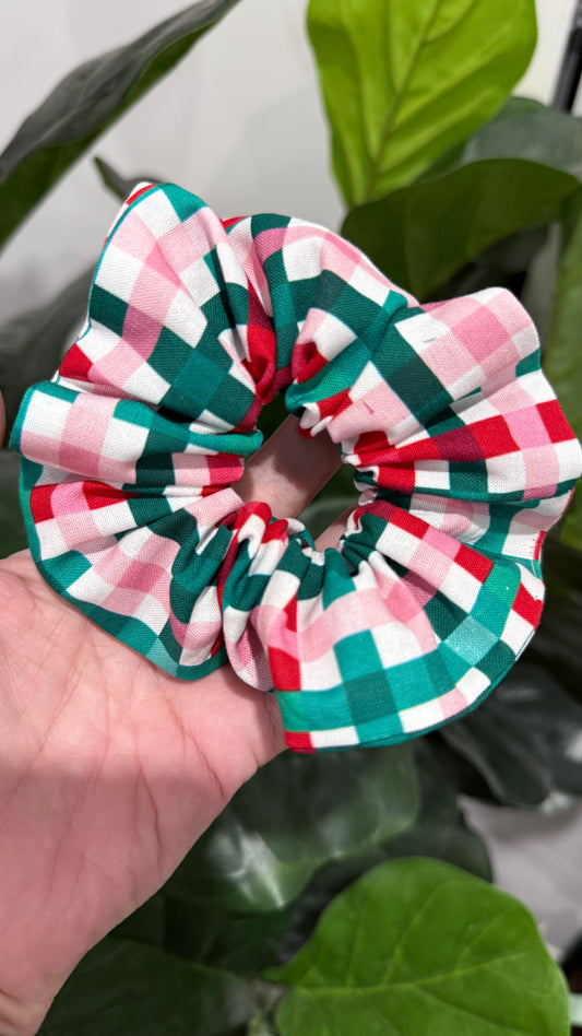 Scrunchie - Christmas Gingham