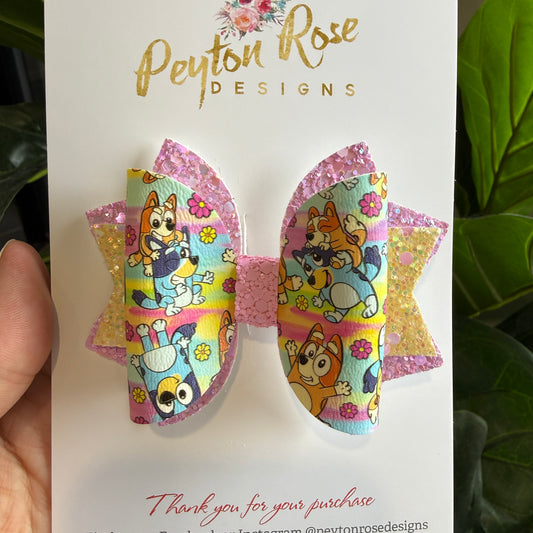 Emmi Bow - Blue girl dog