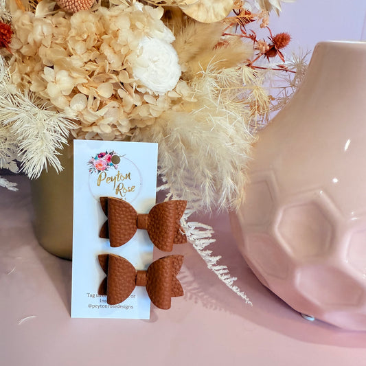 Betty Bows - Tan litchi Piggy Tail Clips
